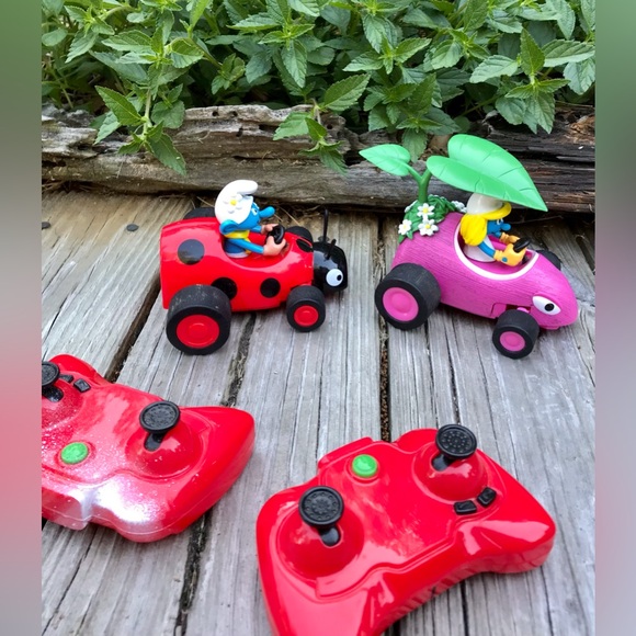 PEYO Not Working THE SMURFS RC Cars Remote Control Smurfette Mobile Vehicle Toy - Picture 4 of 11